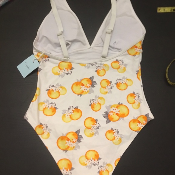 👙Cupshe one piece bathing suit NWT 🍊 - Picture 2 of 8